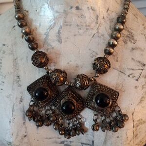 VINTAGE ethnic Middle Eastern necklace - Belly Dancer. Glass and metal